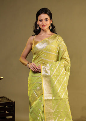 Green Kora Silk Saree With Blouse Piece