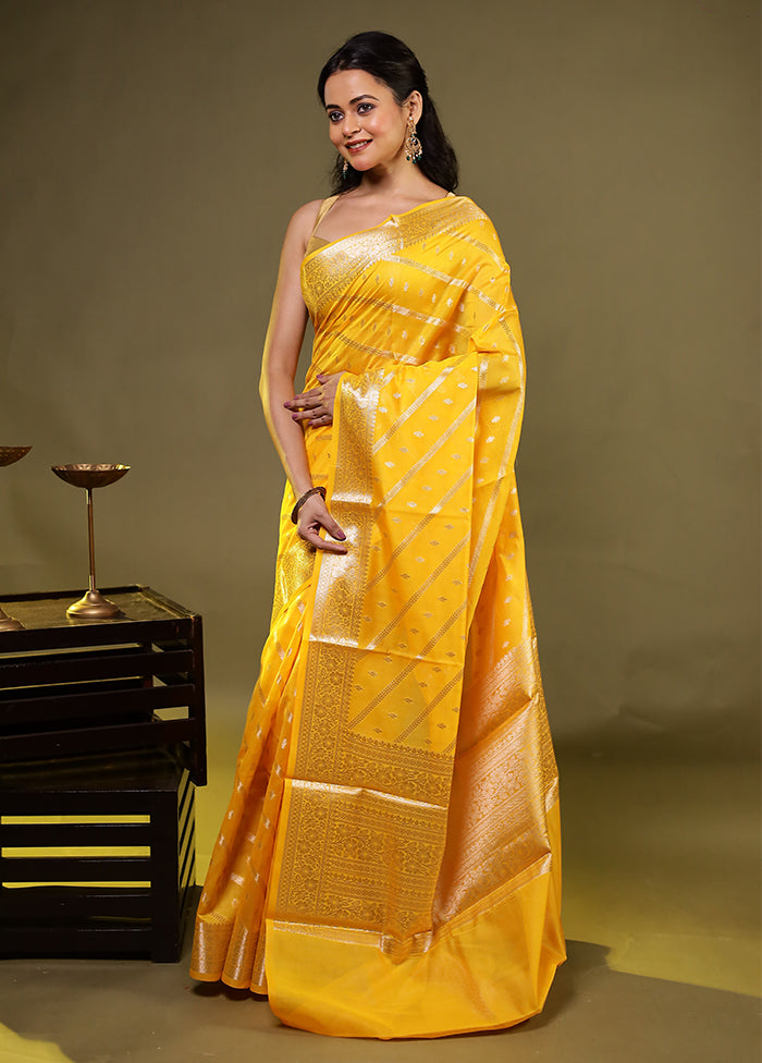 Yellow Kora Silk Saree With Blouse Piece