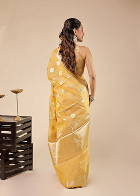 Yellow Kora Silk Saree With Blouse Piece