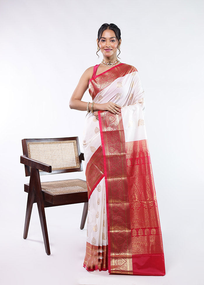 White Kanjivaram Silk Saree With Blouse Piece
