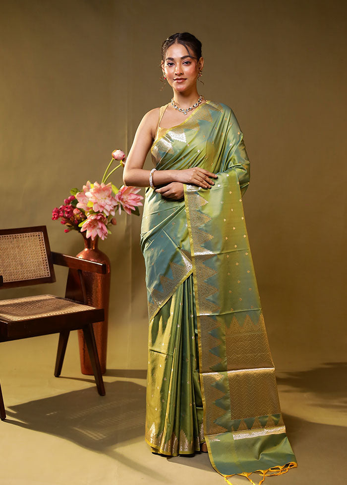 Green Dupion Silk Saree With Blouse Piece
