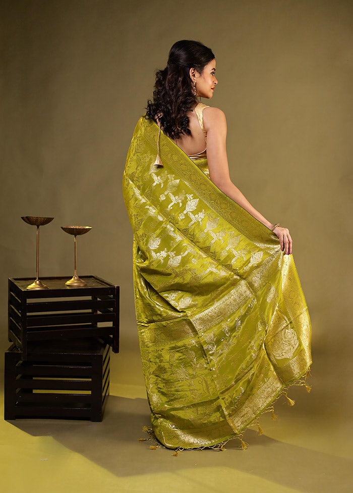 Green Dupion Silk Saree With Blouse Piece