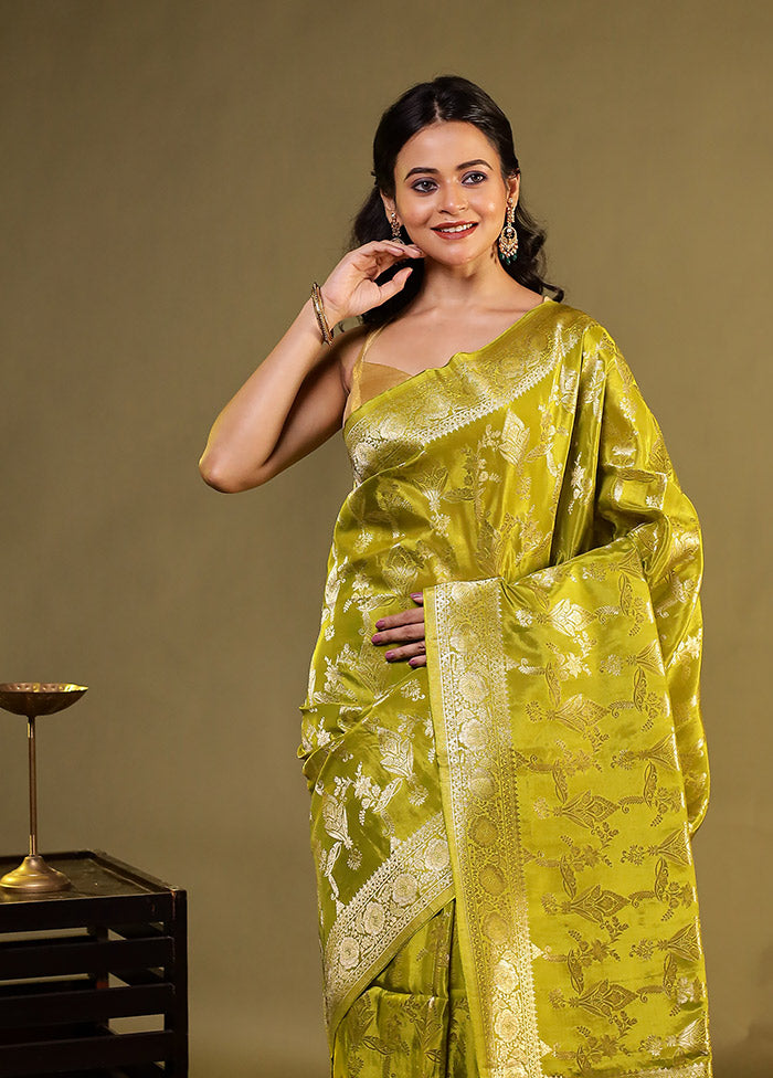 Green Dupion Silk Saree With Blouse Piece