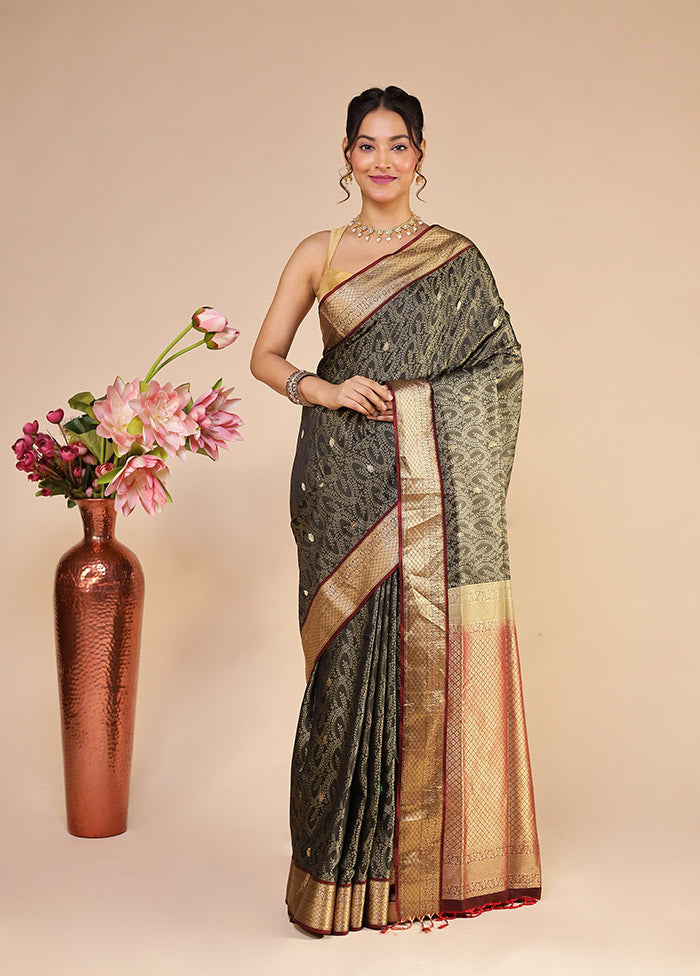 Black Kanjivaram Silk Saree With Blouse Piece