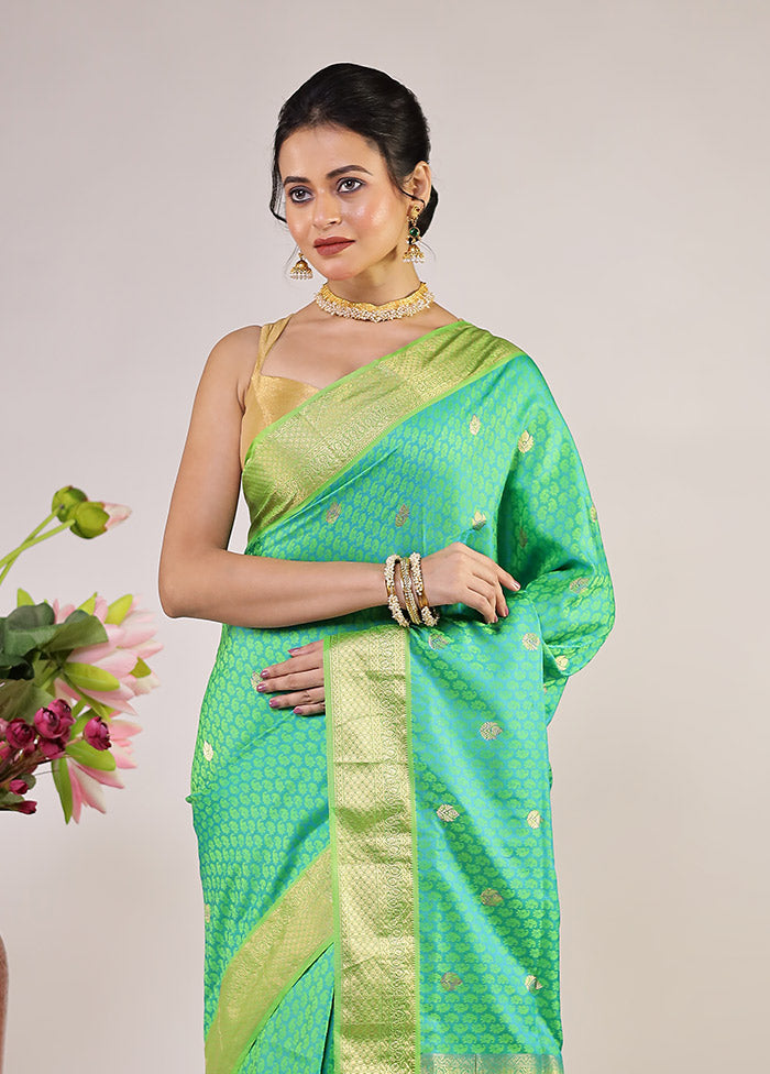 Green Kanjivaram Silk Saree With Blouse Piece