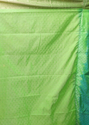 Green Kanjivaram Silk Saree With Blouse Piece