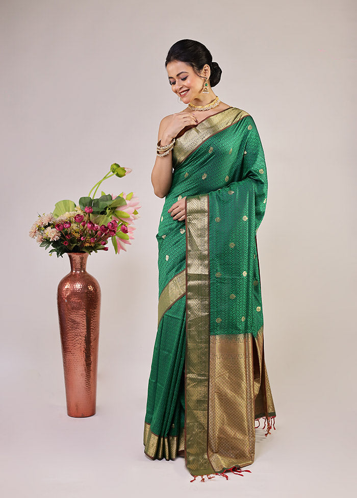 Green Kanjivaram Silk Saree With Blouse Piece