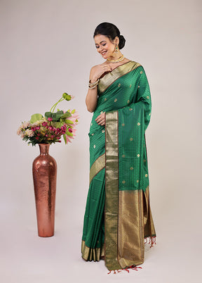 Green Kanjivaram Silk Saree With Blouse Piece