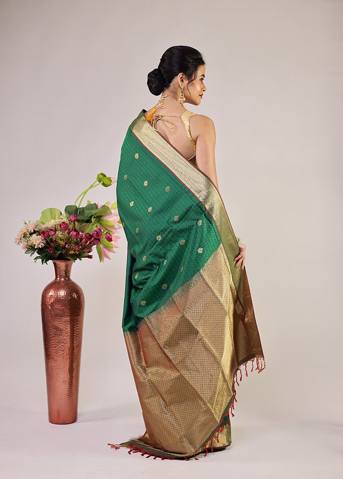 Green Kanjivaram Silk Saree With Blouse Piece