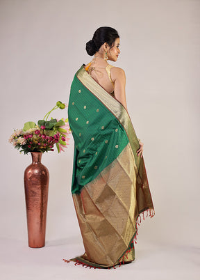 Green Kanjivaram Silk Saree With Blouse Piece