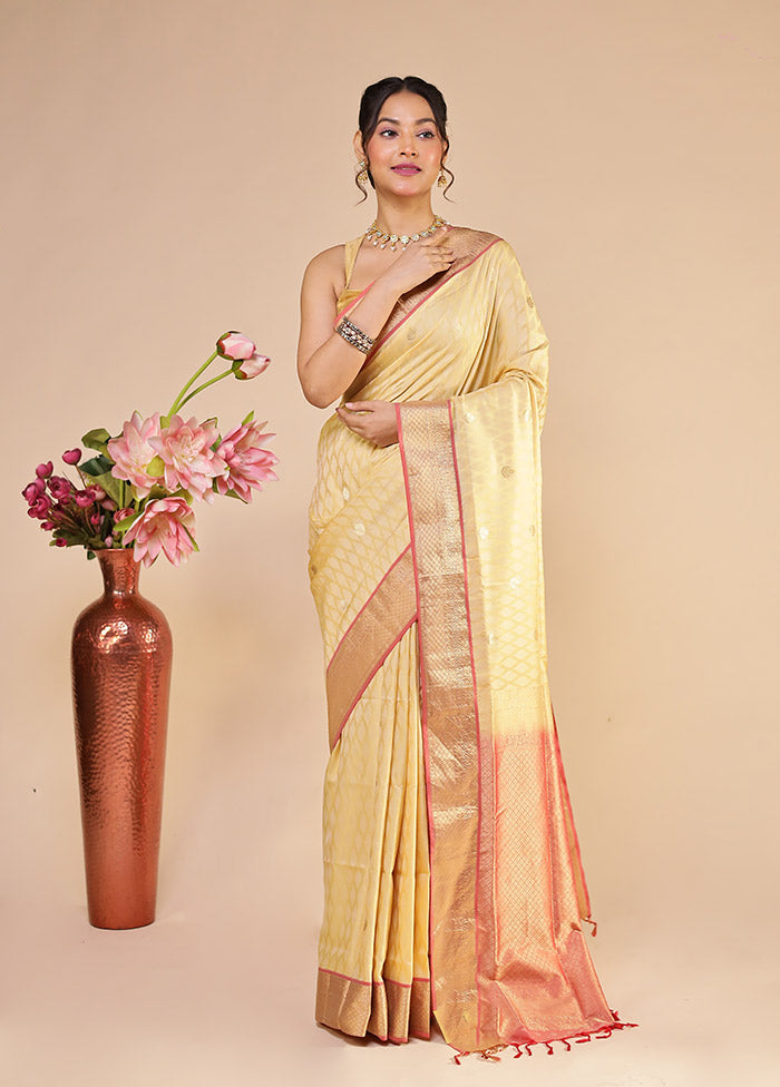 Cream Kanjivaram Silk Saree With Blouse Piece