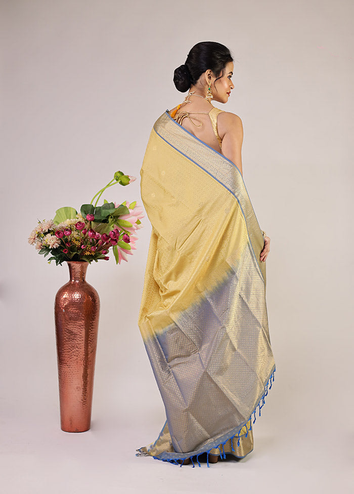 Cream Kanjivaram Silk Saree With Blouse Piece