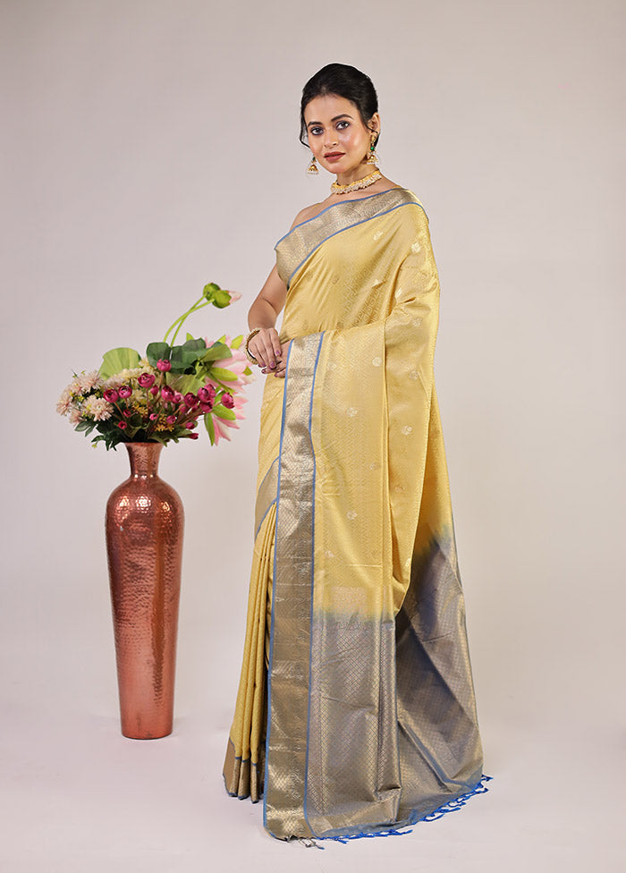 Cream Kanjivaram Silk Saree With Blouse Piece