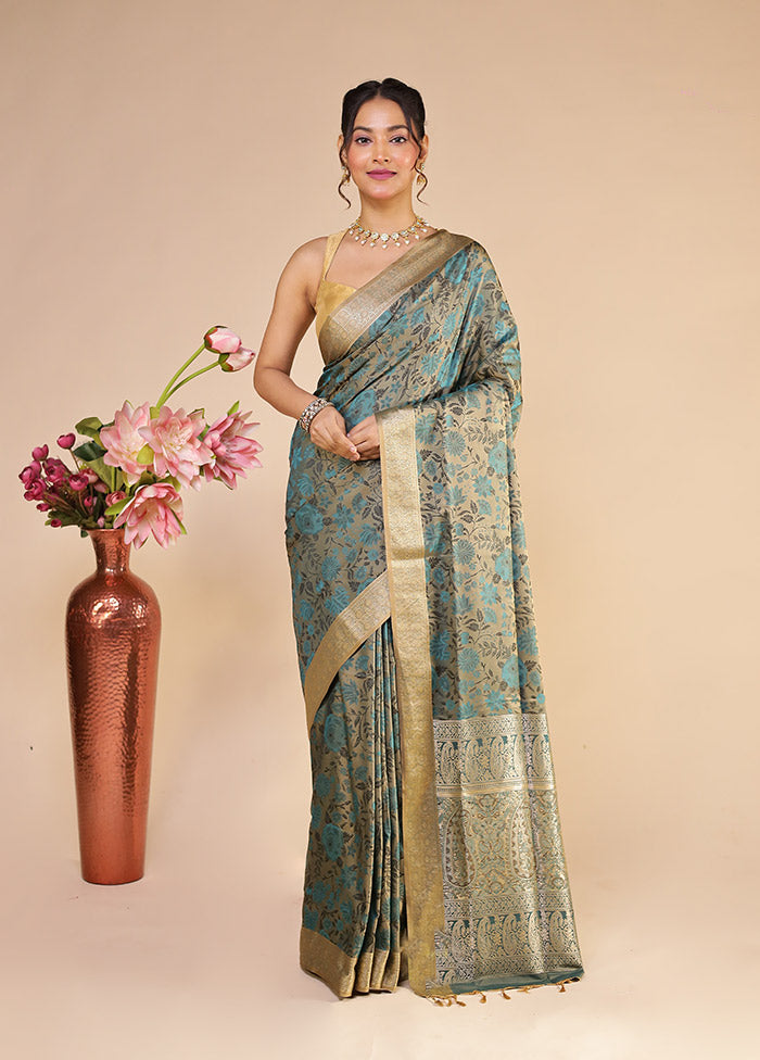 Green Kanjivaram Silk Saree With Blouse Piece