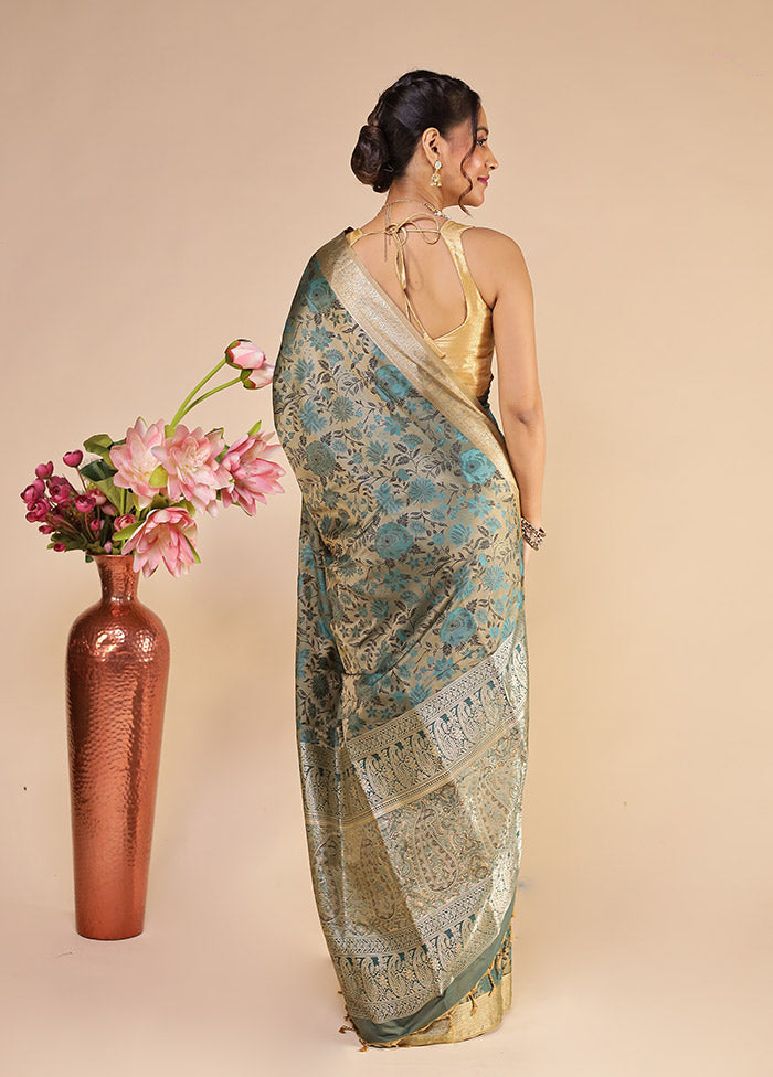 Green Kanjivaram Silk Saree With Blouse Piece