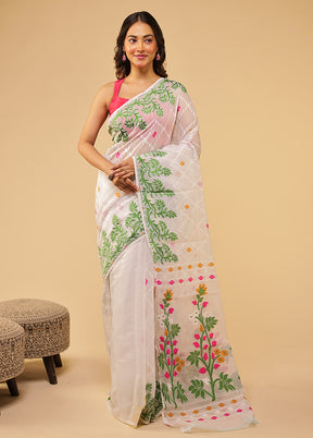 White Jamdani Cotton Saree Without Blouse Piece