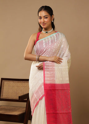 Pink Jamdani Cotton Saree Without Blouse Piece