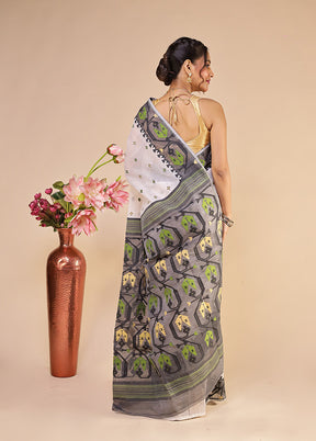 White Jamdani Cotton Saree Without Blouse Piece