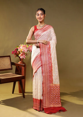White Kora Silk Saree With Blouse Piece