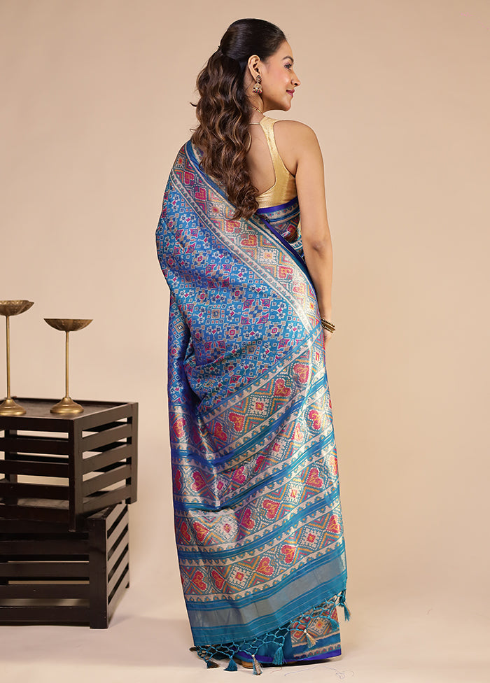 Green Dupion Silk Saree With Blouse Piece