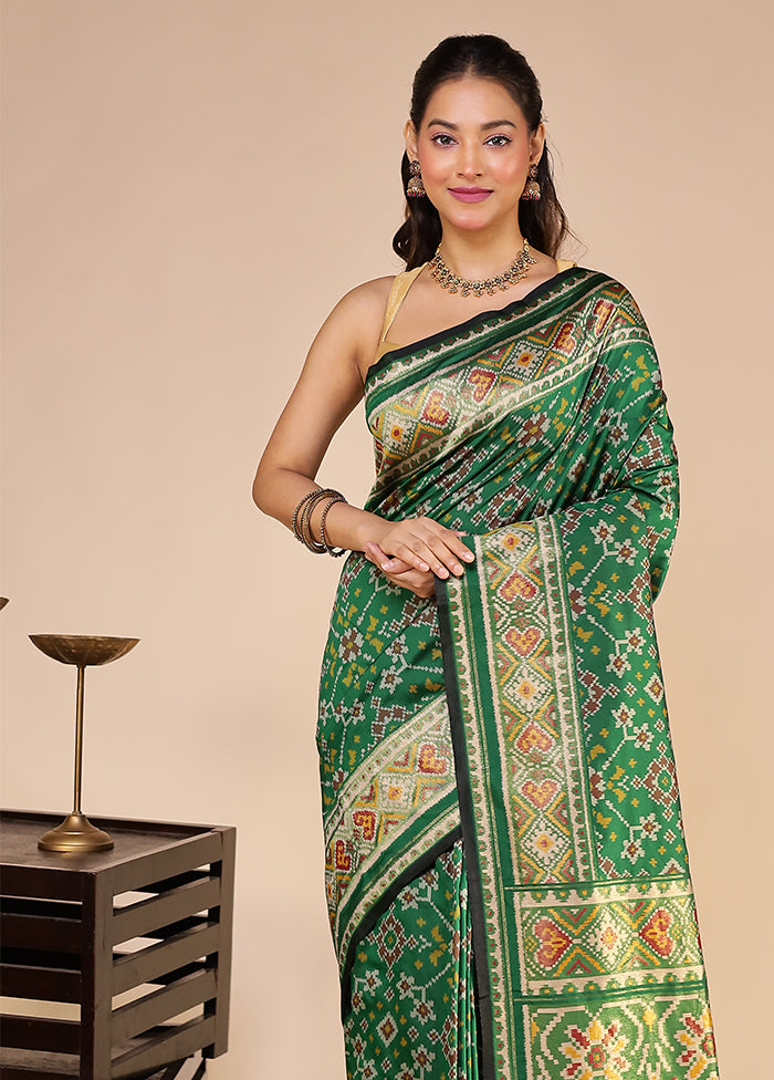 Green Dupion Silk Saree With Blouse Piece