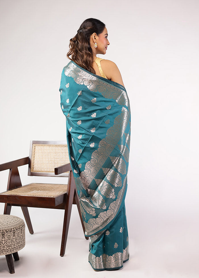 Green Dupion Silk Saree With Blouse Piece