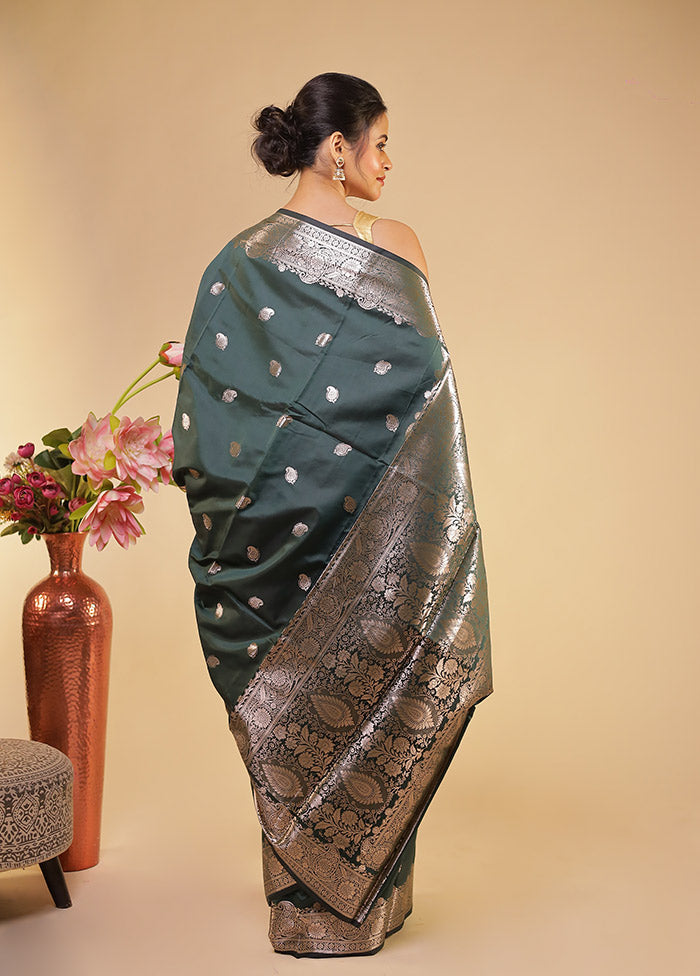 Green Dupion Silk Saree With Blouse Piece