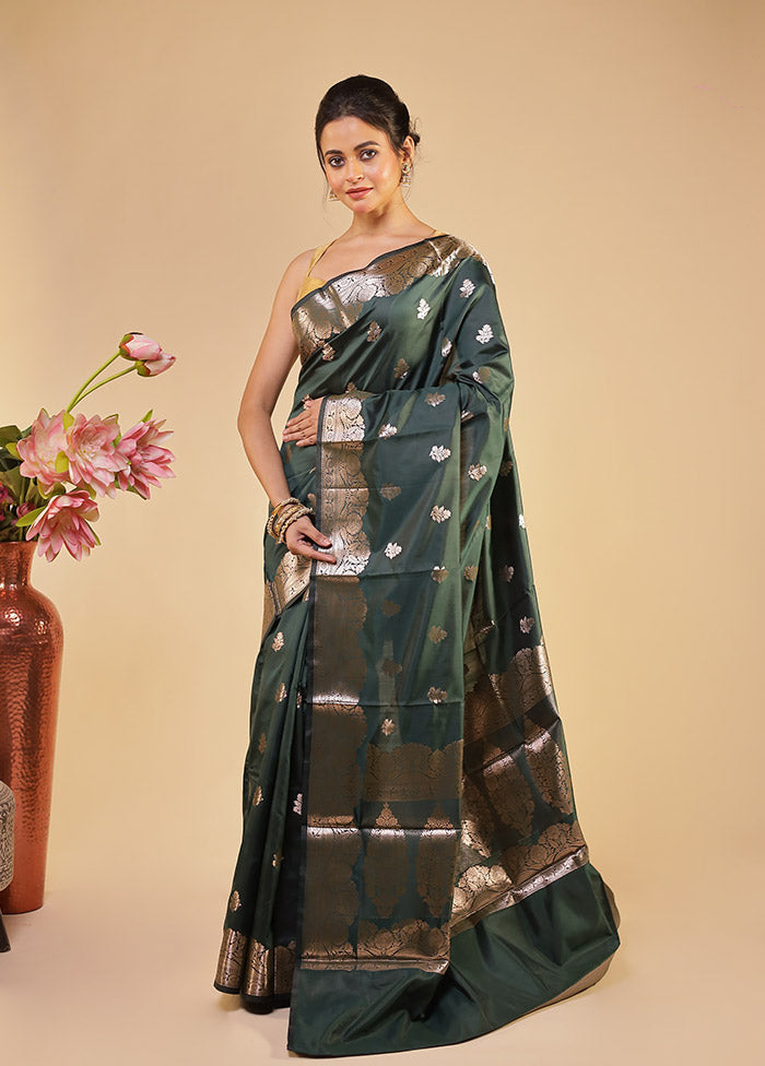 Green Dupion Silk Saree With Blouse Piece
