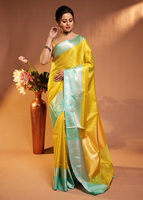 Green Kora Silk Saree With Blouse Piece