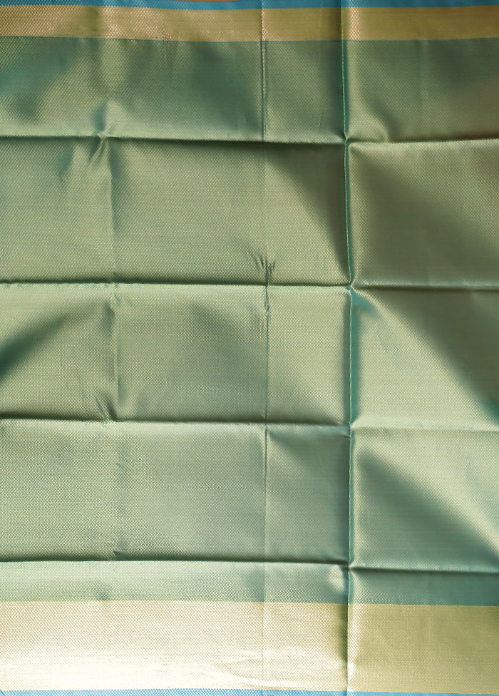 Green Kora Silk Saree With Blouse Piece