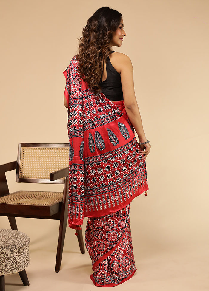 Pink Printed Silk Saree Without Blouse Piece