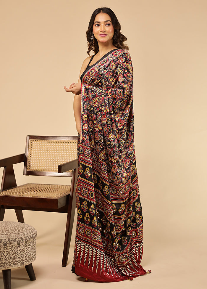 Black Printed Silk Saree Without Blouse Piece
