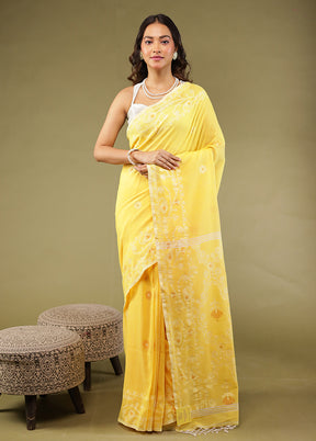 Yellow Matka Silk Saree With Blouse Piece