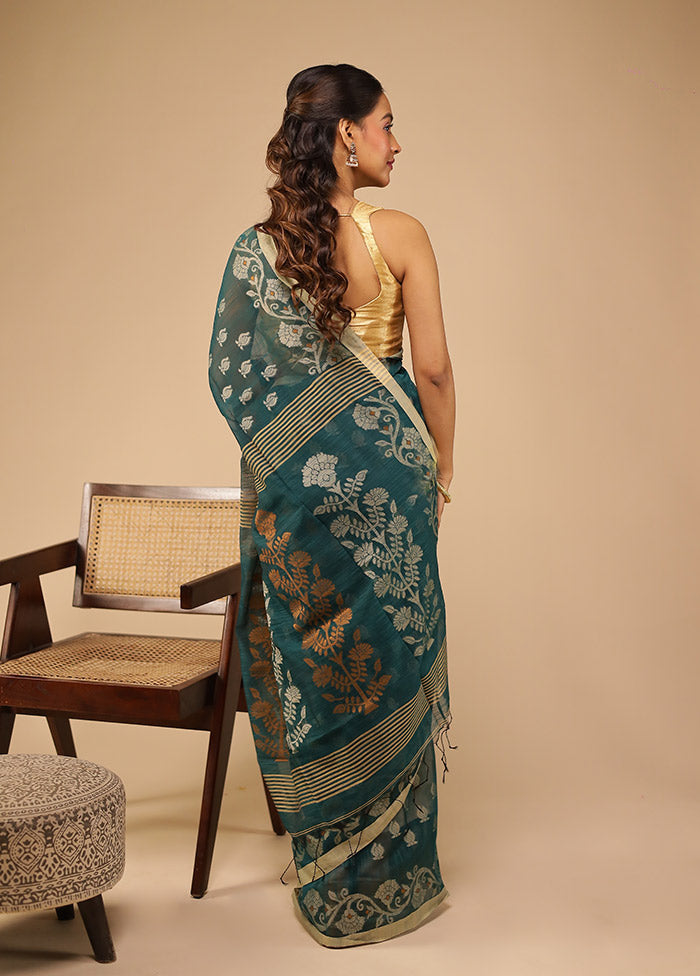 Green Matka Silk Saree With Blouse Piece
