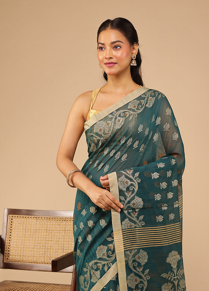 Green Matka Silk Saree With Blouse Piece