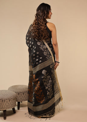 Black Matka Silk Saree With Blouse Piece
