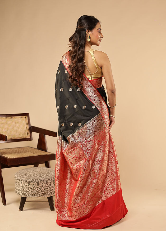 Black Katan Silk Saree With Blouse Piece