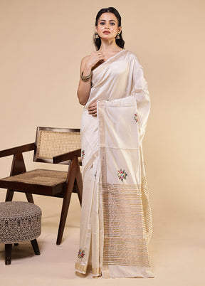 Cream Tussar Silk Saree With Blouse Piece