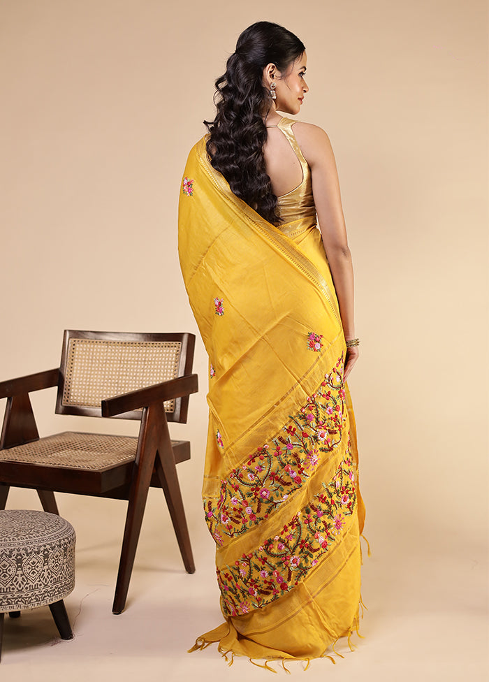 Yellow Tussar Silk Saree With Blouse Piece