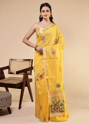 Cream Tussar Silk Saree With Blouse Piece