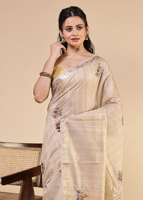 Cream Tussar Silk Saree With Blouse Piece