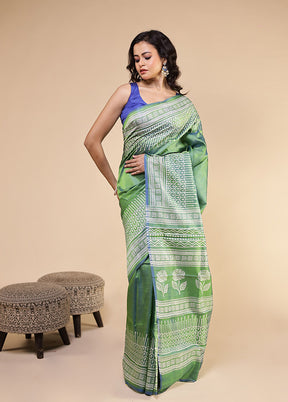 Green Printed Pure Silk Saree Without Blouse Piece