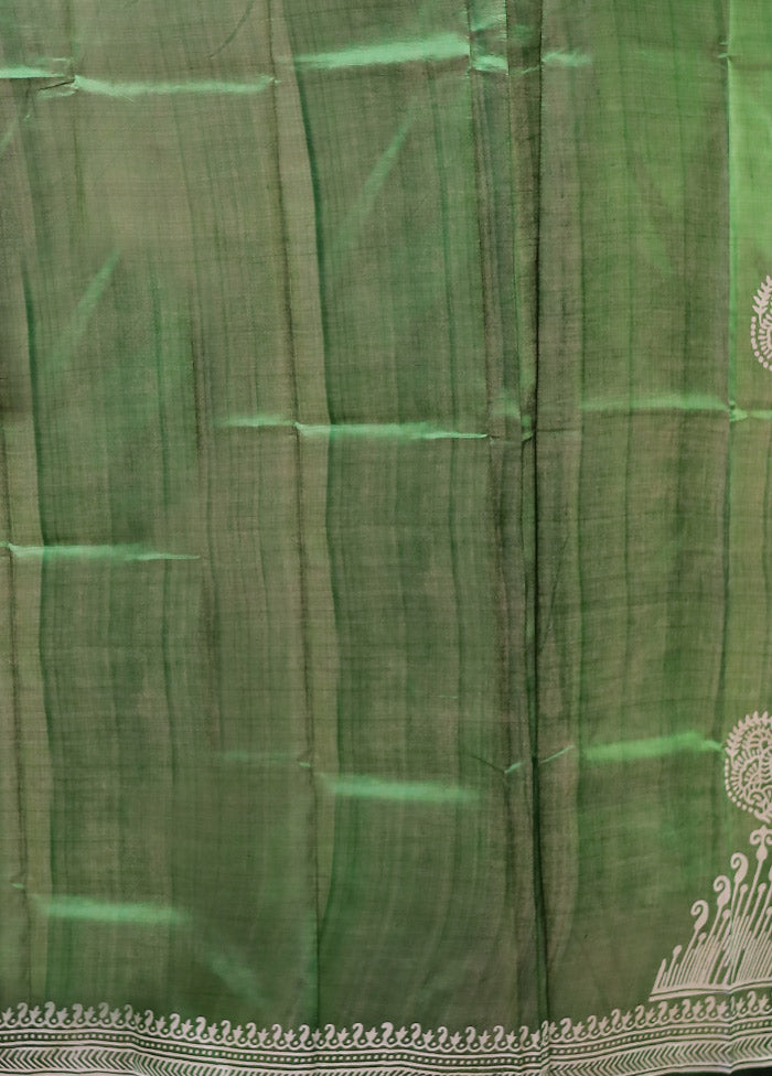 Green Printed Pure Silk Saree Without Blouse Piece