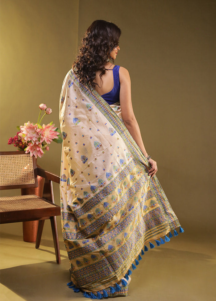 Cream Assam Silk Saree With Blouse Piece