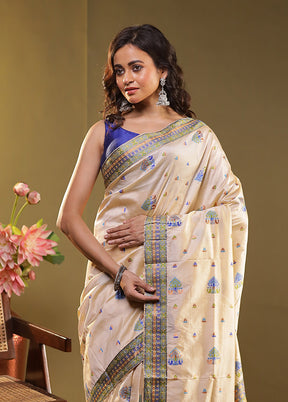 Cream Assam Silk Saree With Blouse Piece