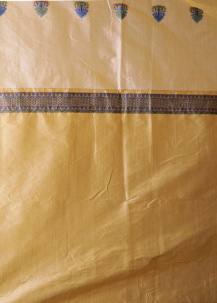 Cream Assam Silk Saree With Blouse Piece