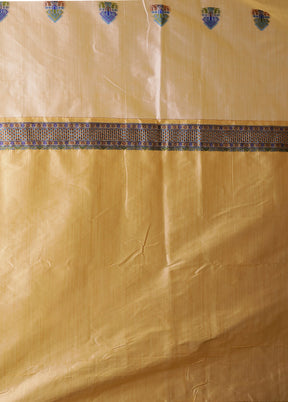 Cream Assam Silk Saree With Blouse Piece