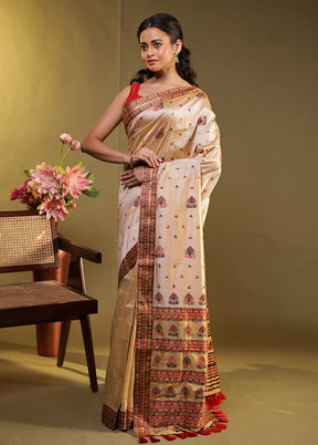 Cream Assam Silk Saree With Blouse Piece