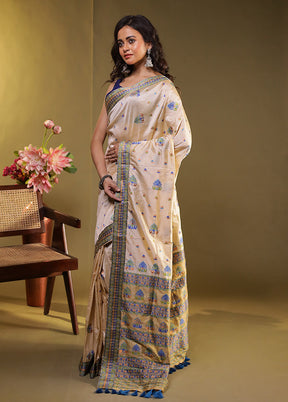 Cream Assam Silk Saree With Blouse Piece