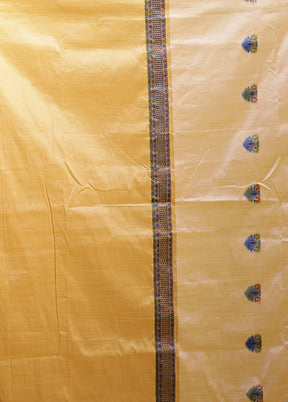 Cream Assam Silk Saree With Blouse Piece